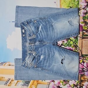 Miss Me Distressed Crop Jeans‎ Size 28